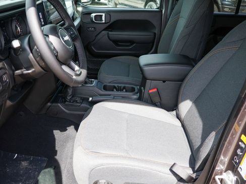 New 2026 Jeep Wrangler Unlimited Sport AWD/4WD image 4