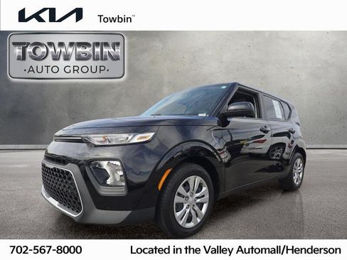 Certified 2021 Kia Soul LX FWD image 1