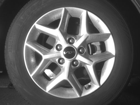 Used 2025 Kia Soul LX w/ LX Technology Package image 13