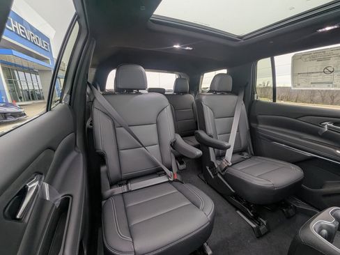 New 2026 Chevrolet Traverse LT w/ Sun and Wheel Package image 14