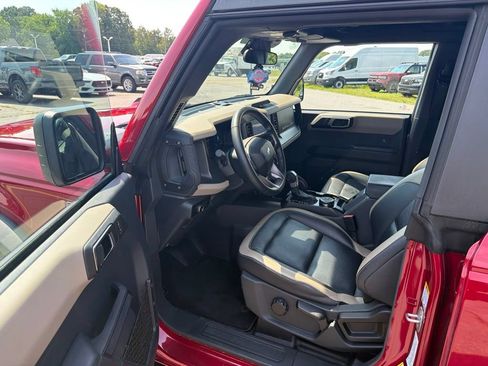 Used 2025 Ford Bronco Big Bend w/ Black Diamond Package AWD/4WD image 11