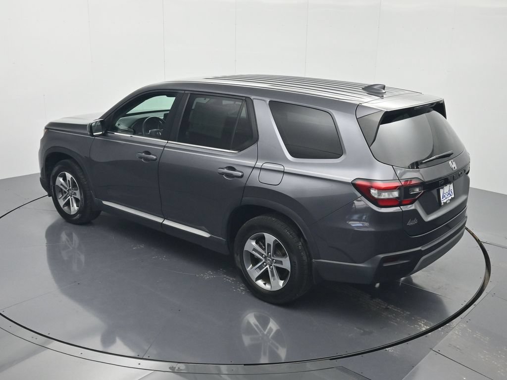Used 2025 Honda Pilot EX-L image 35