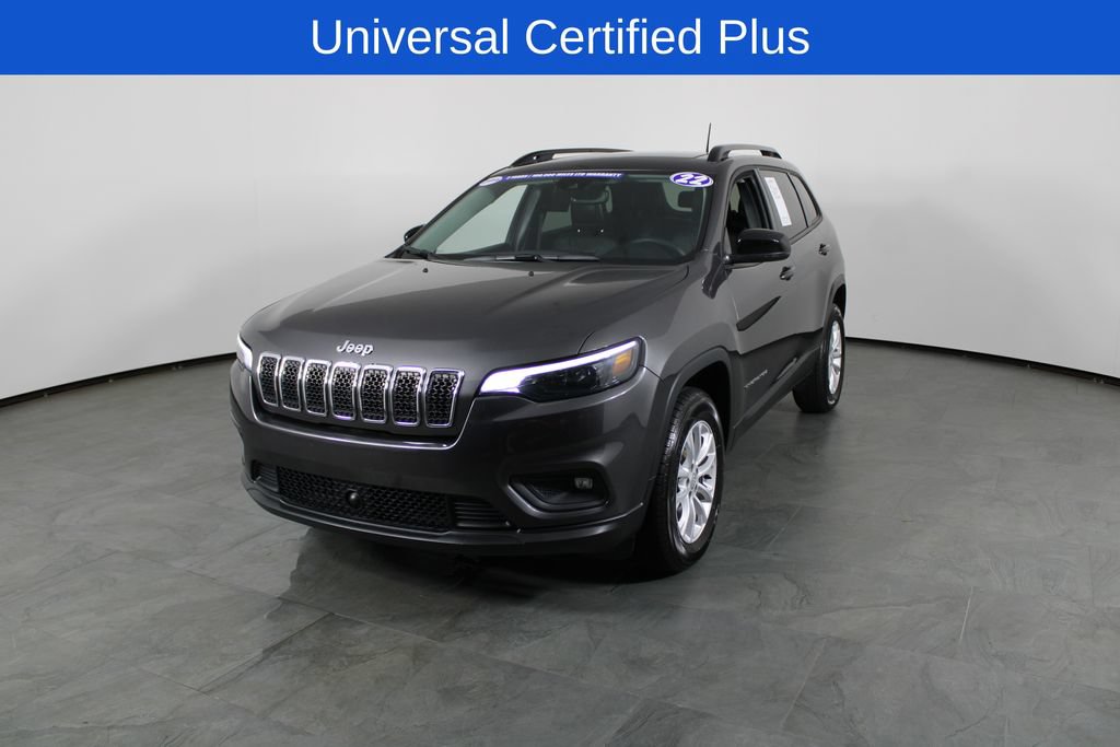 Used 2022 Jeep Cherokee Latitude Lux w/ Sun & Sound Group AWD/4WD image 2