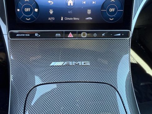 Used 2025 Mercedes-Benz GLC 43 AMG 4MATIC image 52