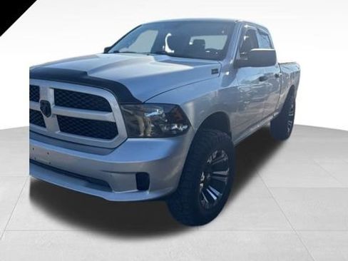 Used 2019 RAM 1500 Express w/ Express Value Package image 1