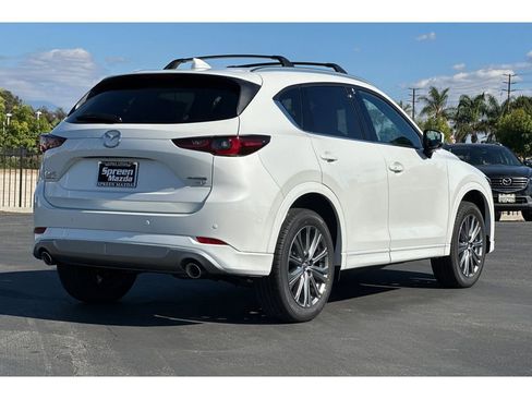 New 2025 MAZDA CX-5 Signature image 5