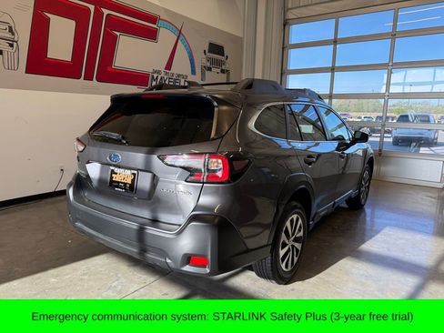 Used 2024 Subaru Outback Premium AWD/4WD image 5