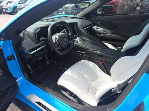 Used 2024 Chevrolet Corvette Stingray Coupe RWD image 14