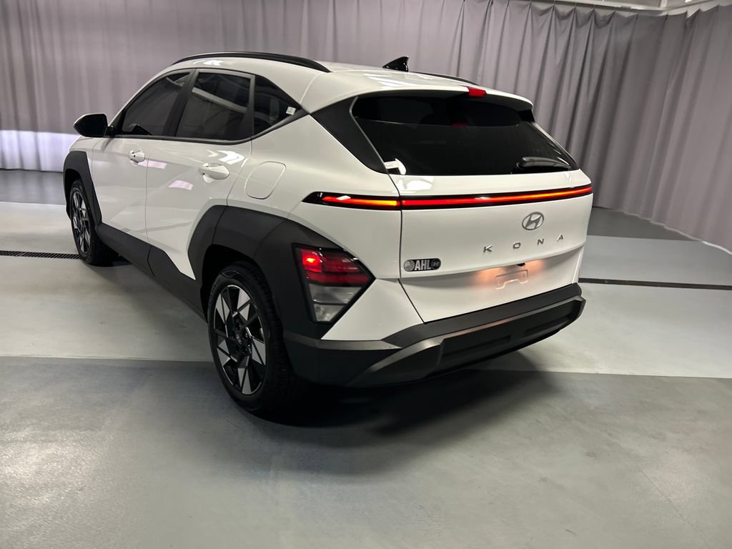 Used 2024 Hyundai Kona SEL FWD image 5