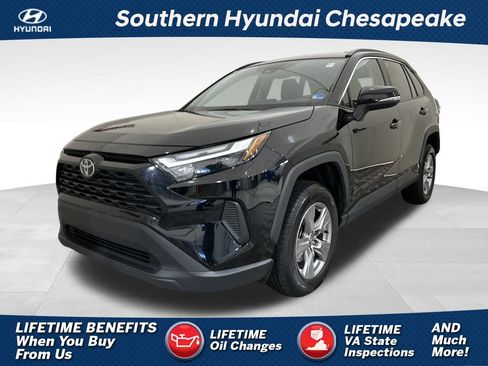 Used 2024 Toyota RAV4 XLE image 1