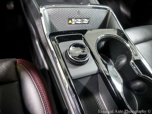 New 2026 Chevrolet Equinox RS w/ Convenience Package III image 20