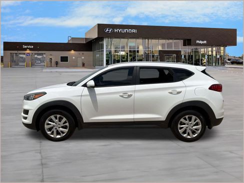 Used 2020 Hyundai Tucson Value FWD image 2