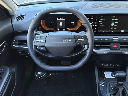 New 2026 Kia K4 EX FWD image 11