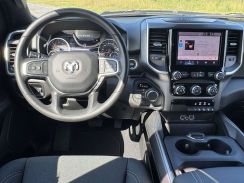 New 2026 RAM 1500 Express AWD/4WD image 2