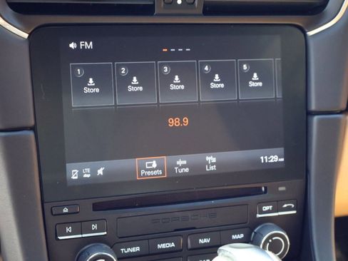 Certified 2018 Porsche 911 Targa 4 GTS image 17