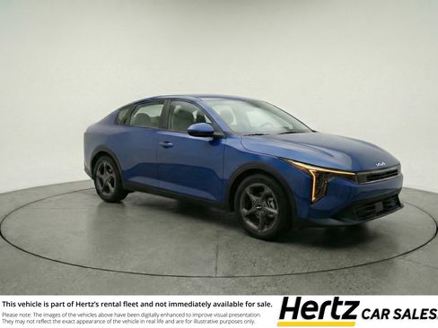 Used 2025 Kia K4 FWD image 1