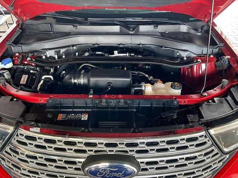 Used 2023 Ford Explorer Limited image 30