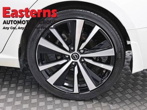 Used 2022 Nissan Altima 2.0 SR FWD image 33