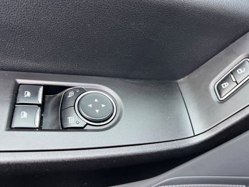 Used 2024 Ford F250 XL w/ XL Chrome Package image 11