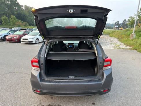Used 2020 Subaru Impreza 2.0i Premium AWD/4WD image 11