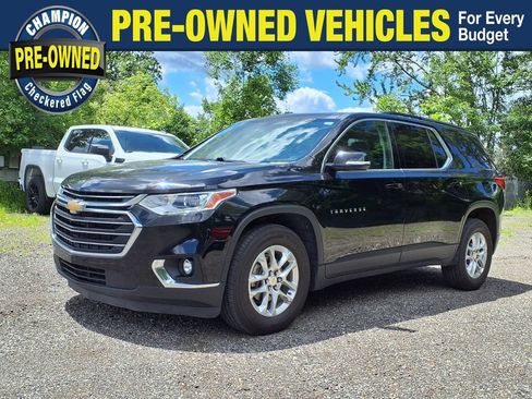 Used 2019 Chevrolet Traverse LT w/ LPO, Floor Liner Package AWD/4WD image 1