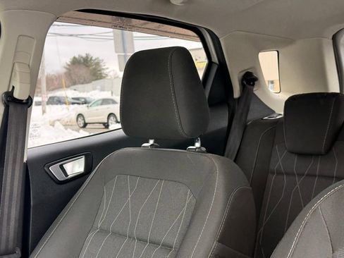 Used 2018 Ford EcoSport SE w/ SE Convenience Package image 26