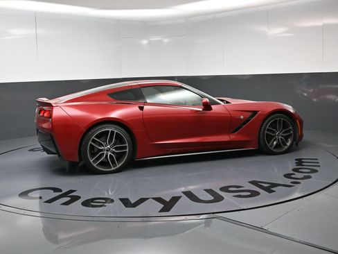 Used 2015 Chevrolet Corvette Stingray Coupe RWD image 16