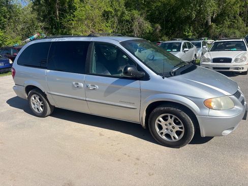Used 2001 Dodge Grand Caravan Sport FWD image 9