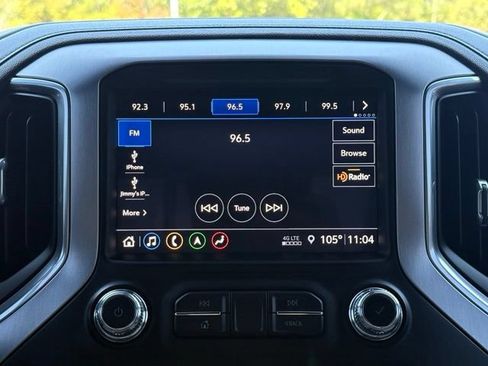 Used 2019 GMC Sierra 1500 SLT w/ SLT Premium Plus Package AWD/4WD image 18