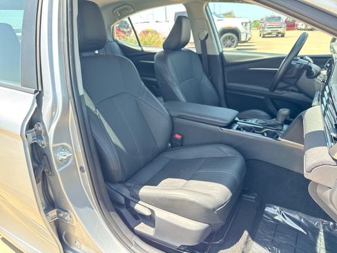Used 2025 Toyota Camry LE FWD image 23