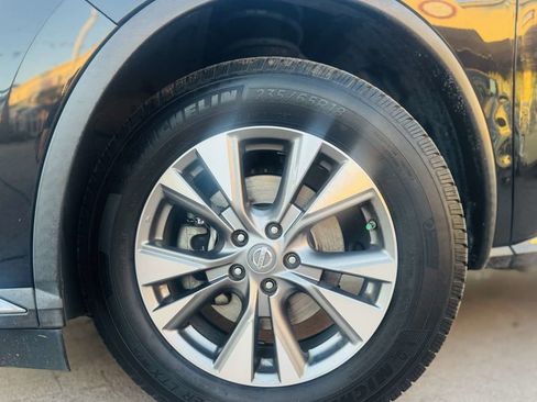 Used 2018 Nissan Murano SV image 14