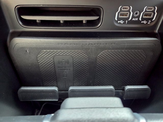 Certified 2024 RAM 2500 Laramie AWD/4WD image 32