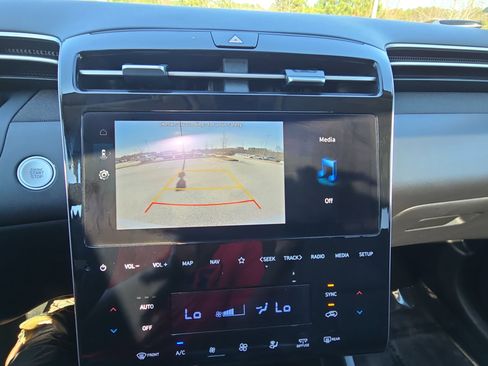 Used 2024 Hyundai Tucson SEL w/ Convenience Package image 24