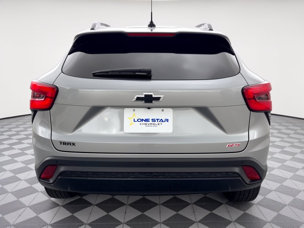 Certified 2026 Chevrolet Trax RS w/ Sunroof Package FWD image 11
