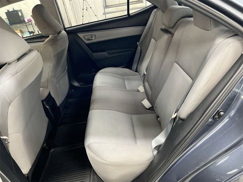Used 2016 Toyota Corolla LE image 22