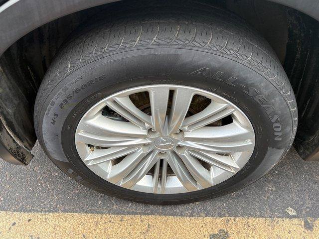 Used 2023 Mitsubishi Outlander ES FWD image 6
