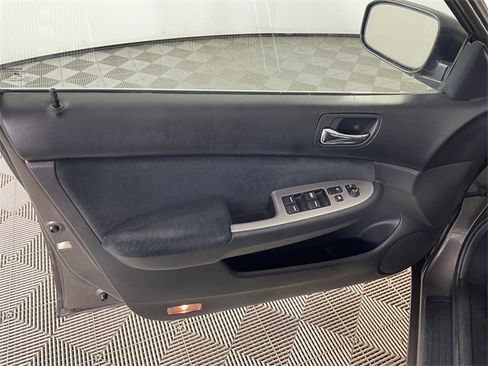 Used 2006 Honda Accord EX image 15