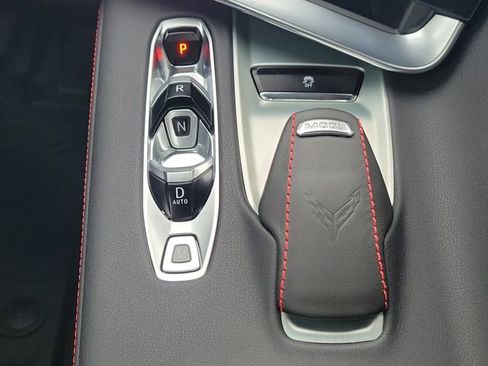 Used 2025 Chevrolet Corvette Z06 image 35