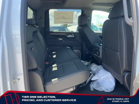 New 2026 GMC Sierra 3500 Denali w/ Denali Reserve Package AWD/4WD image 17