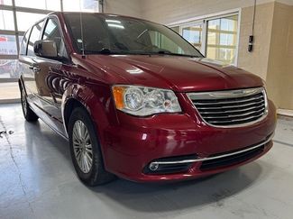 Used 2015 Chrysler Town & Country Touring-L w/ Driver Convenience Group video 1