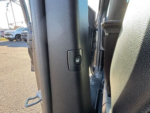 Used 2018 Dodge Grand Caravan GT image 24