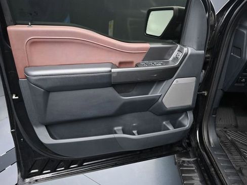 Used 2022 Ford F150 Lariat w/ Equipment Group 502A High image 12