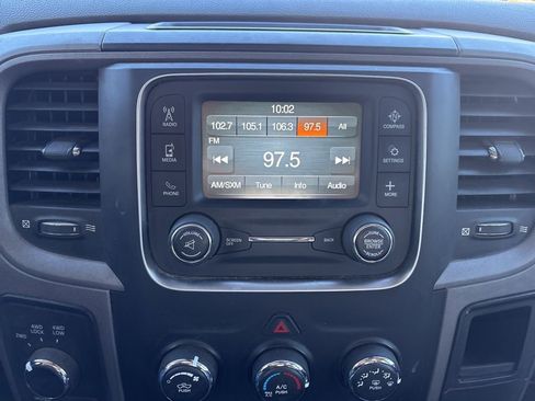 Used 2018 RAM 2500 Tradesman w/ Chrome Appearance Group image 15