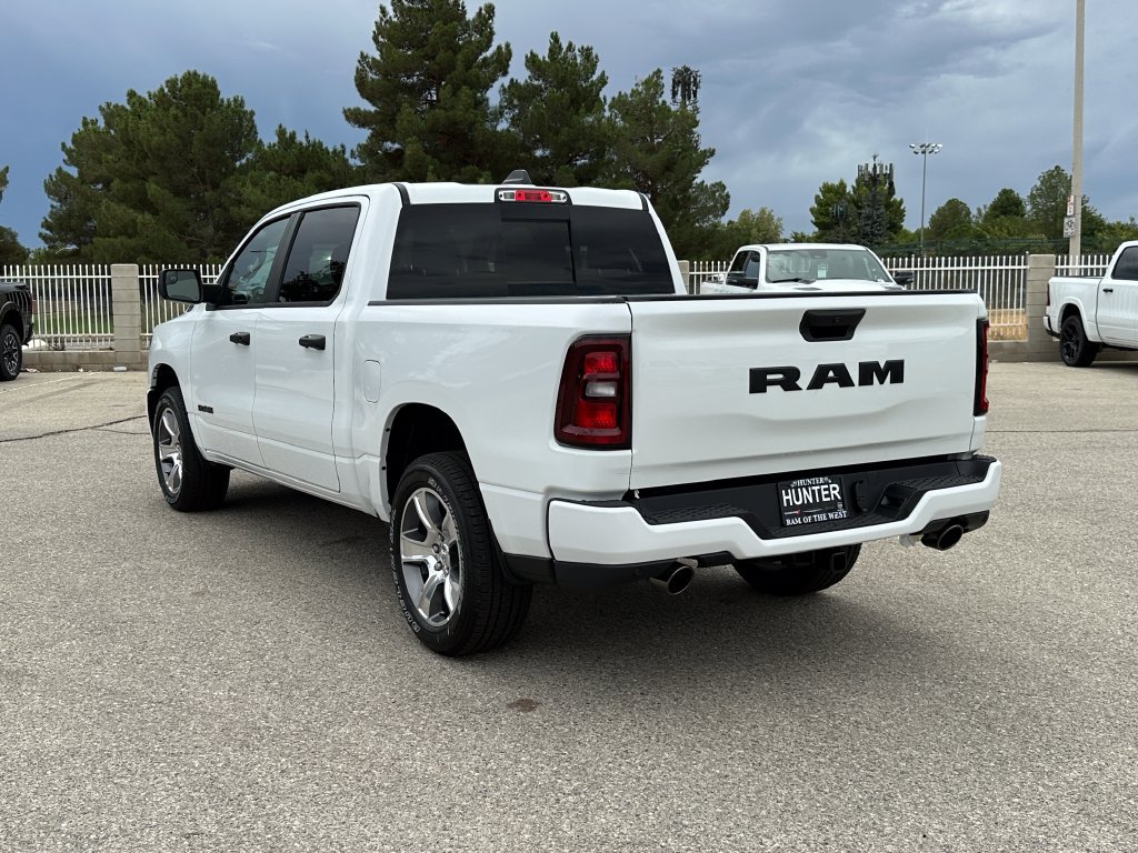 New 2026 RAM 1500 Express RWD image 4