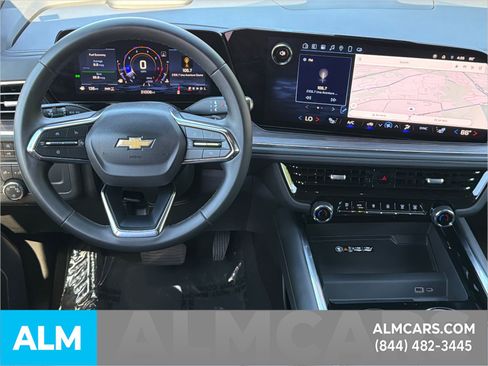 Used 2025 Chevrolet Tahoe LT AWD/4WD image 29