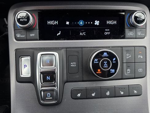 Used 2024 Hyundai Palisade Calligraphy image 36