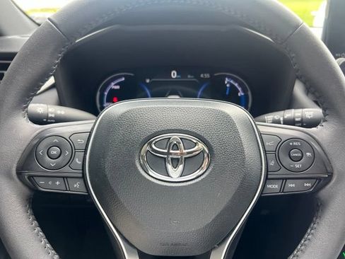 Used 2024 Toyota RAV4 XSE AWD/4WD image 13