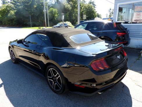 Used 2018 Ford Mustang Premium w/ Equipment Group 201A image 9