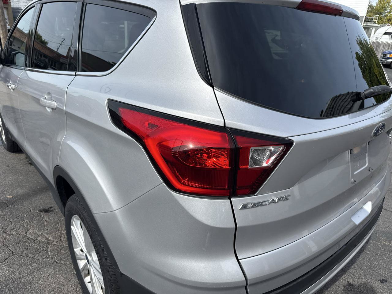 Used 2019 Ford Escape SE AWD/4WD image 10