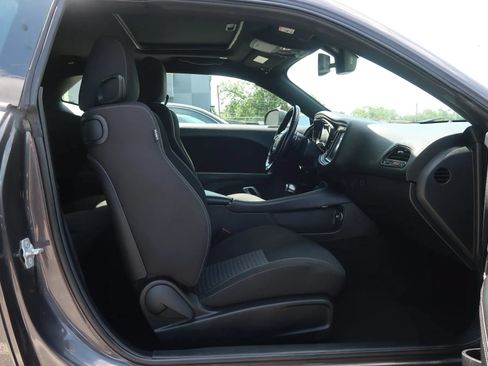 Used 2020 Dodge Challenger R/T Scat Pack RWD image 21